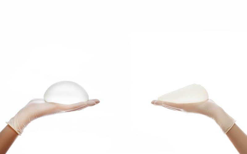 Round and teardrop silicone breast implants comparison — Argaman Plastic Surgeries Mexico City